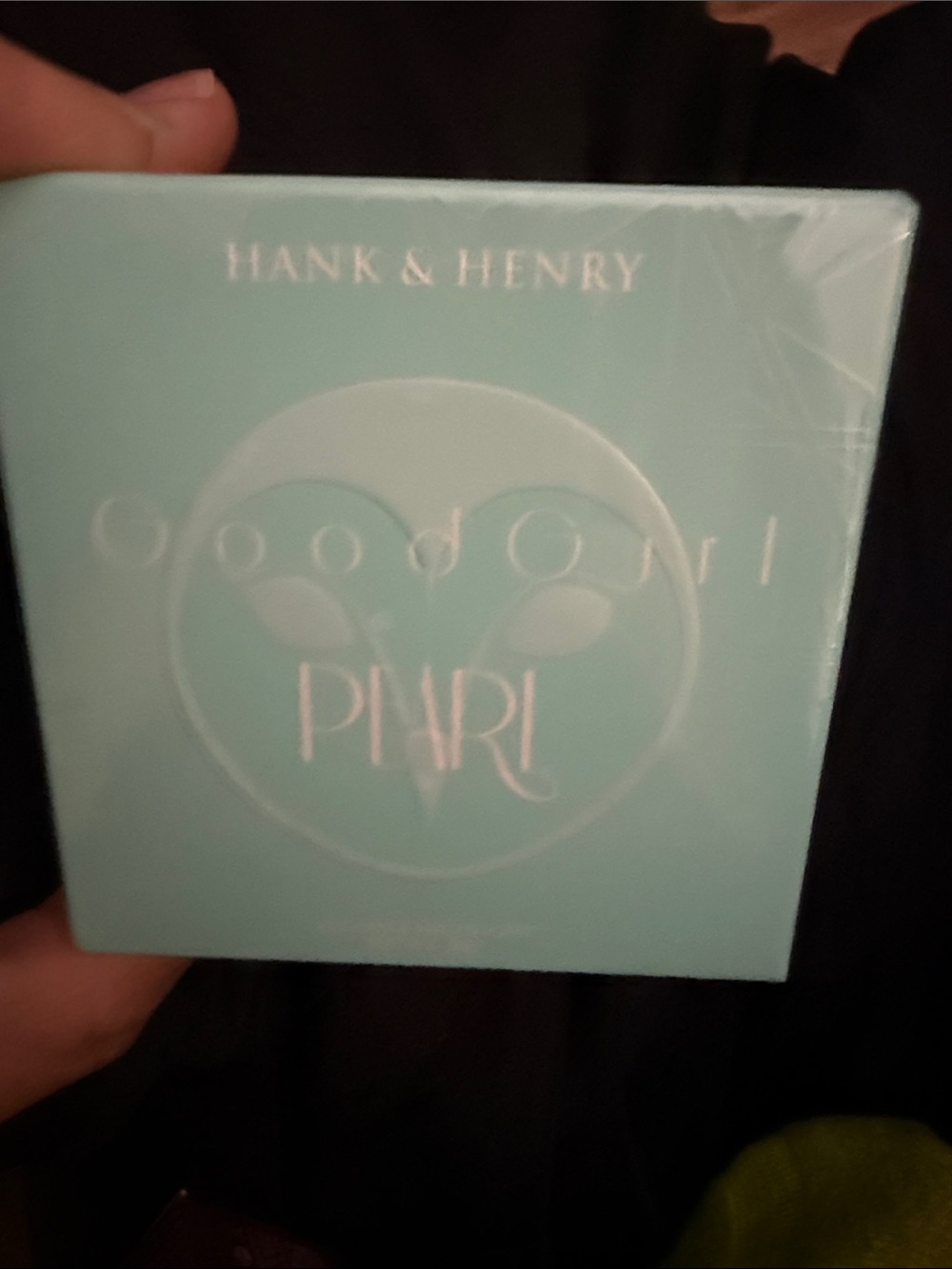 Hank & Henry Pearl